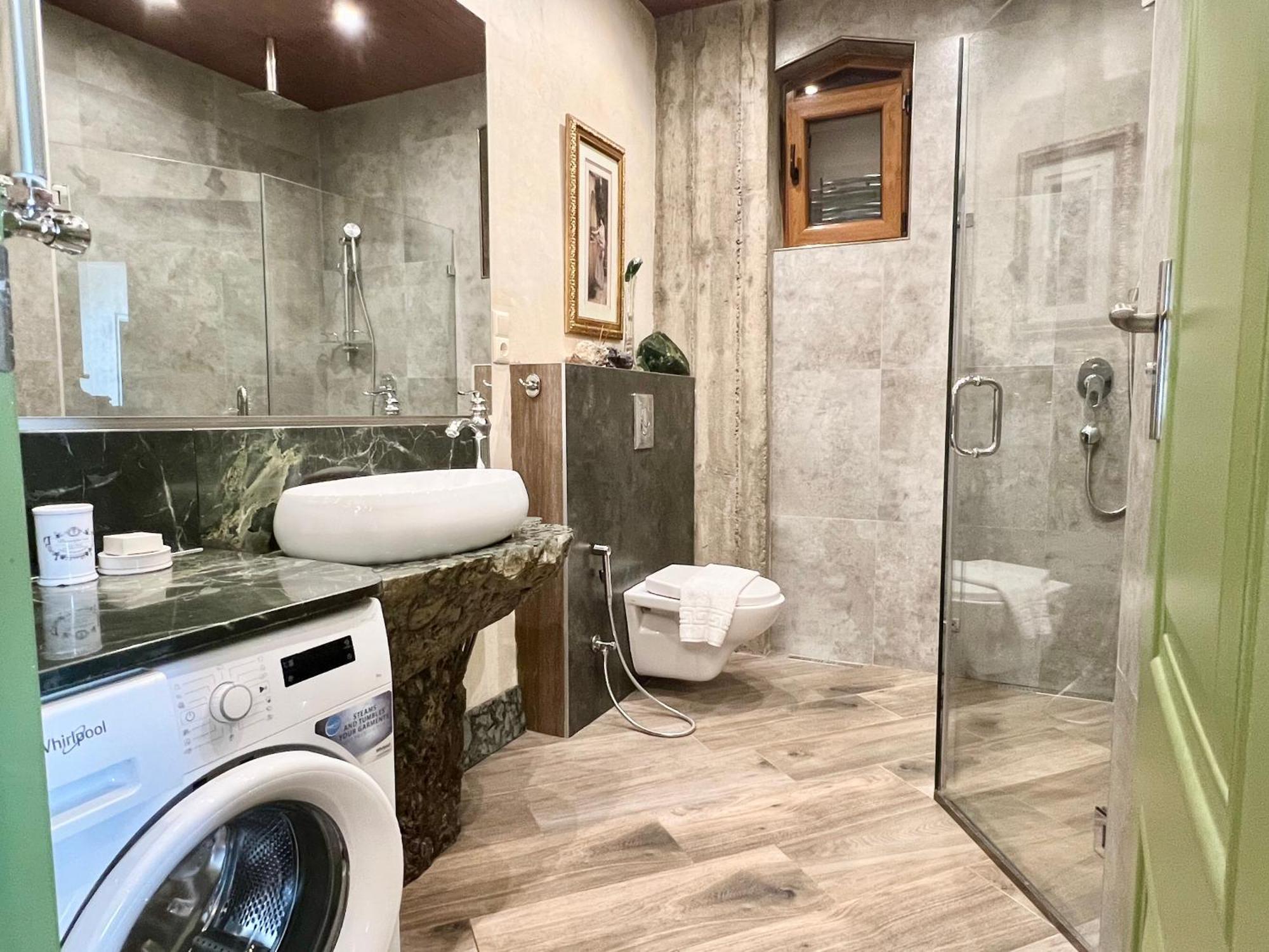 T2&T3 Apartments Levanto Tiflis Dış mekan fotoğraf